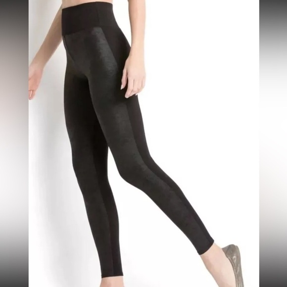 Spanx Assets Women Small Black Faux Leather Skinny Leggings Tummy Control      T - Picture 3 of 11